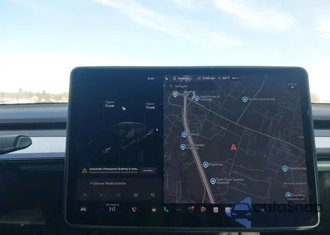 2021 Tesla Model Y Standard Range Rear-Wheel Drive from USA, damaged, VIN 5YJYGDED4MF123082